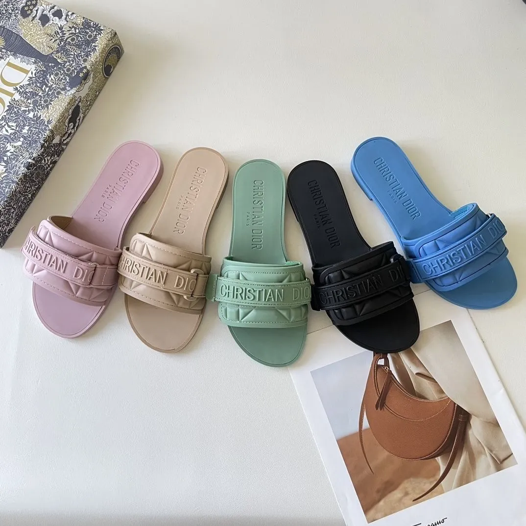 Effen kleur klittenband pantoffels