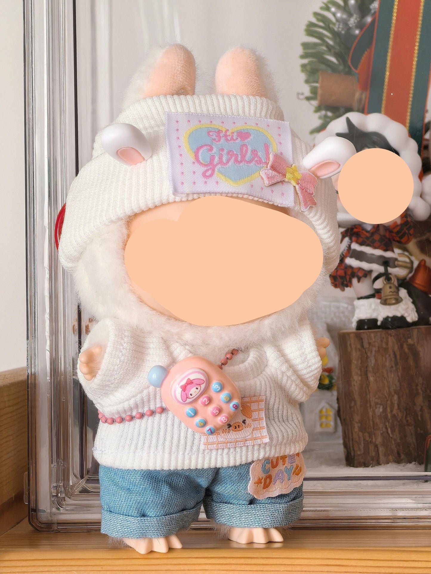 Winter Labubo Outfits White top + Jeans Accessories Style Labubo Outfit Keychain Labubo Clothing