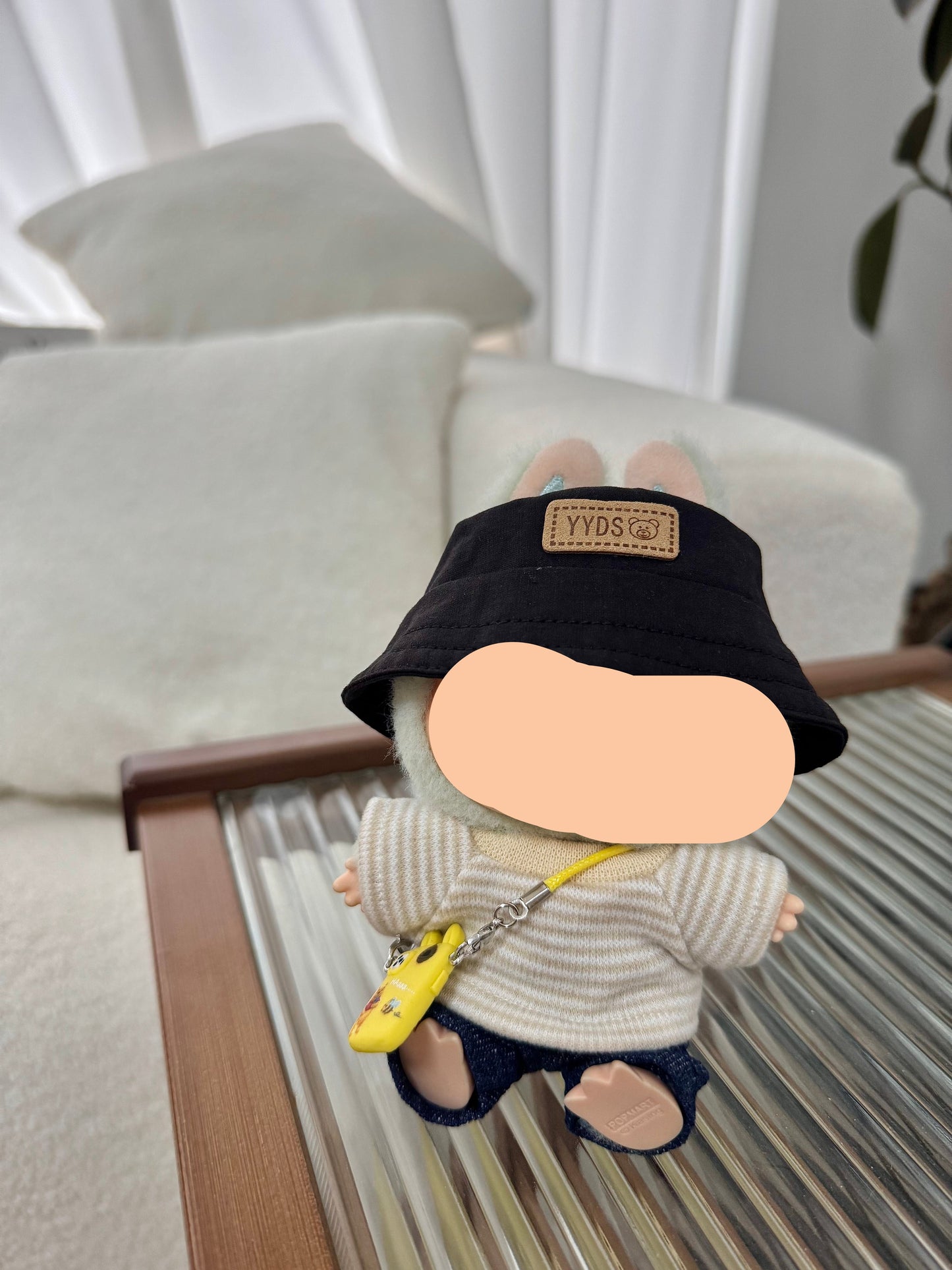 Spring Labubo Outfits Beige Shirt + Jeans Accessories Fashion Labubo Outfit Keychain Labubo Clothing
