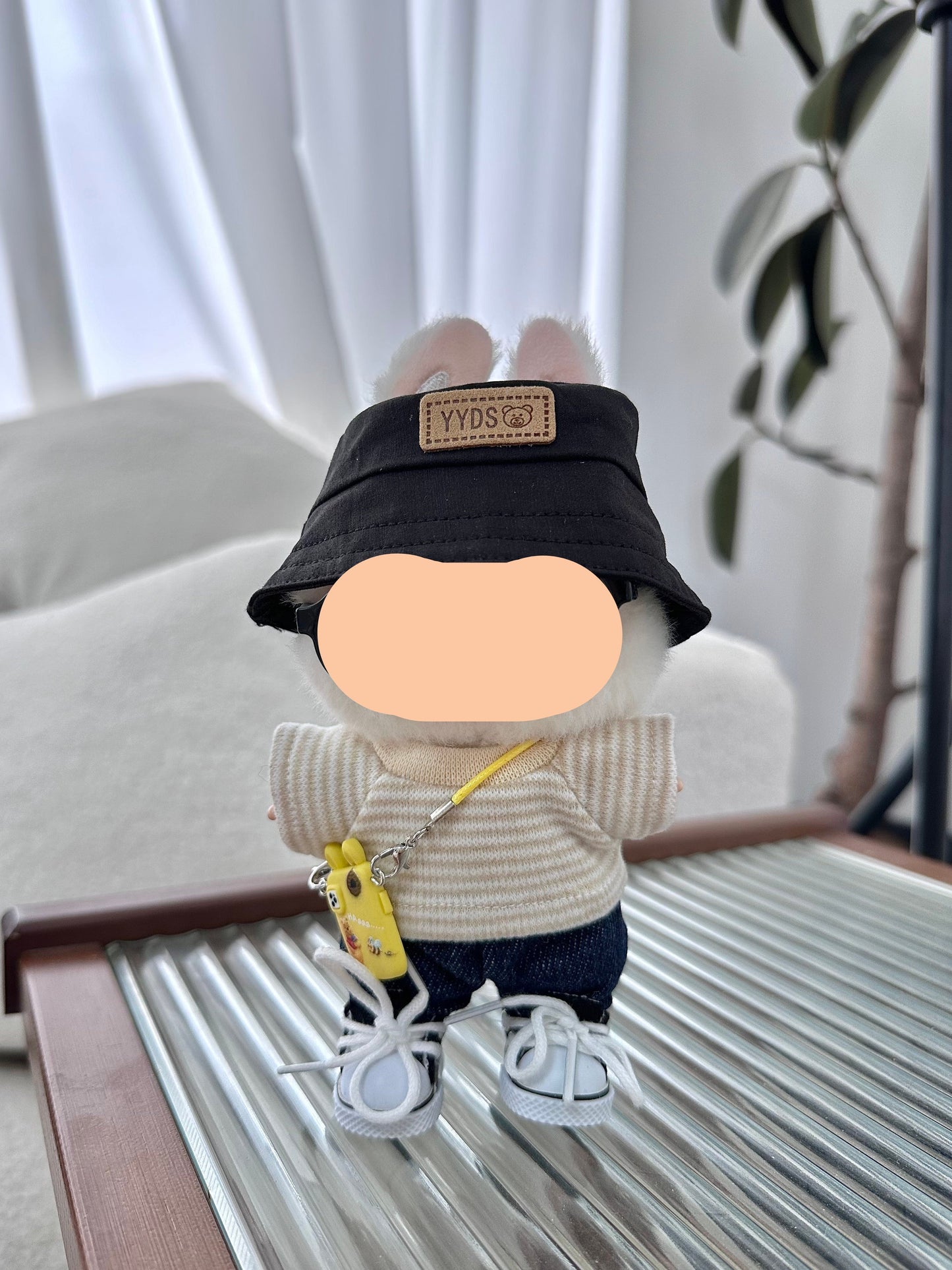 Spring Labubo Outfits Beige Shirt + Jeans Accessories Fashion Labubo Outfit Keychain Labubo Clothing