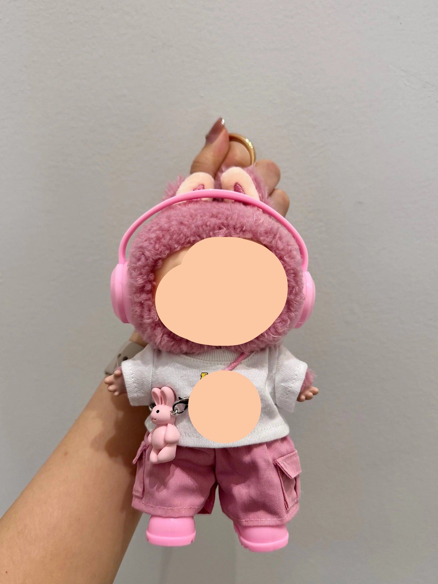 Clothes Labubo headphones + white T-shirt + pink overalls Keychain Labubo Clothing Macaron Clothes for Labubo