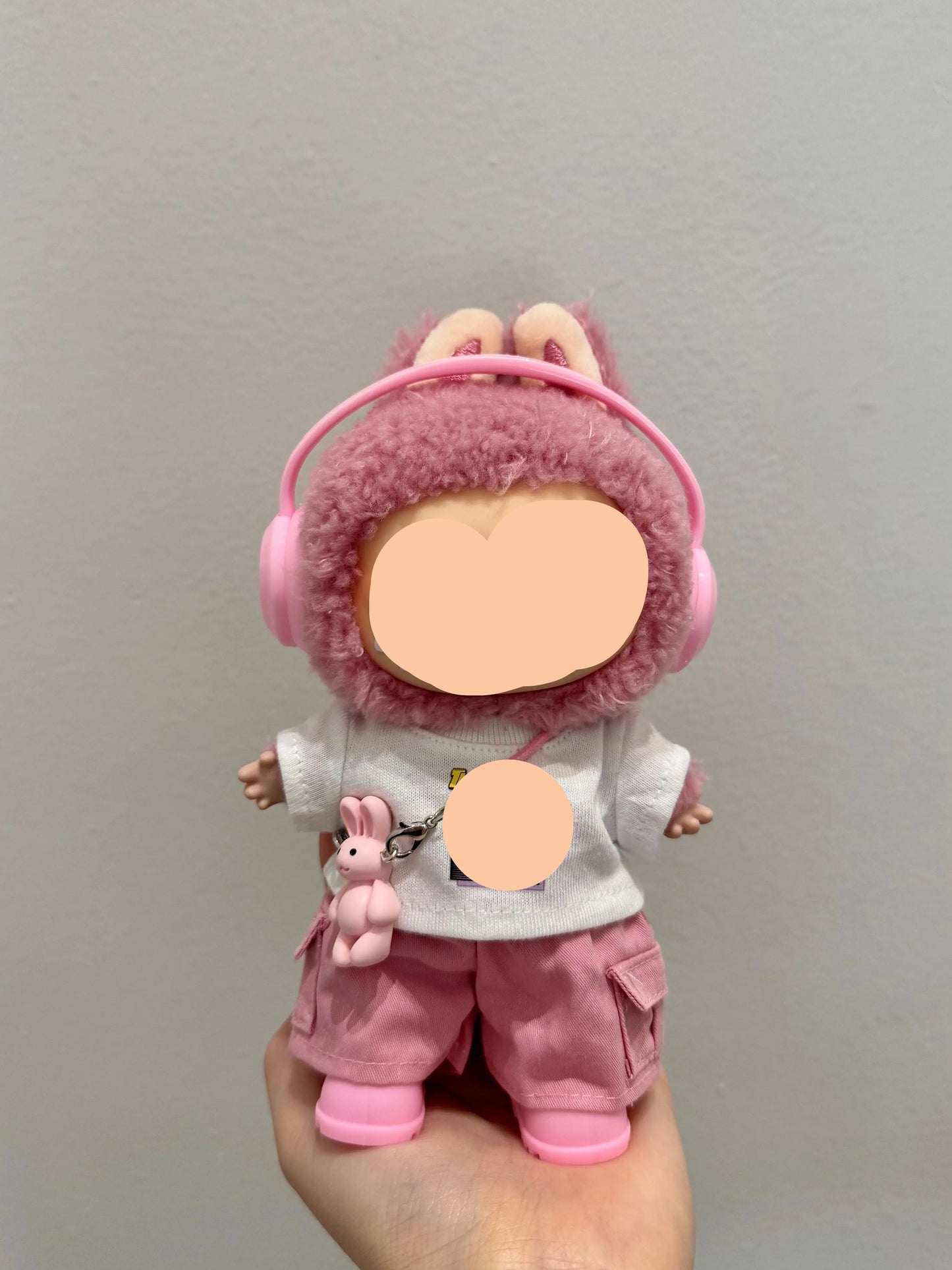 Clothes Labubo headphones + white T-shirt + pink overalls Keychain Labubo Clothing Macaron Clothes for Labubo