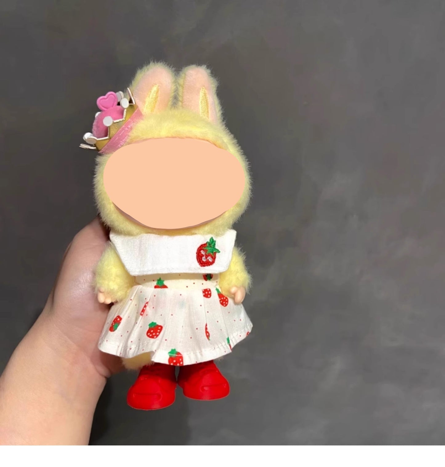 Labubo Clothing Keychain Labubo Clothes Denim jacket + strawberry skirt + hair bow Macaron Clothes for Labubo