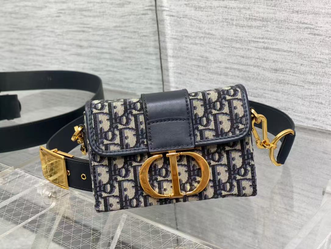 luxury 30 Montaigne Mini Box 17.5cm 002