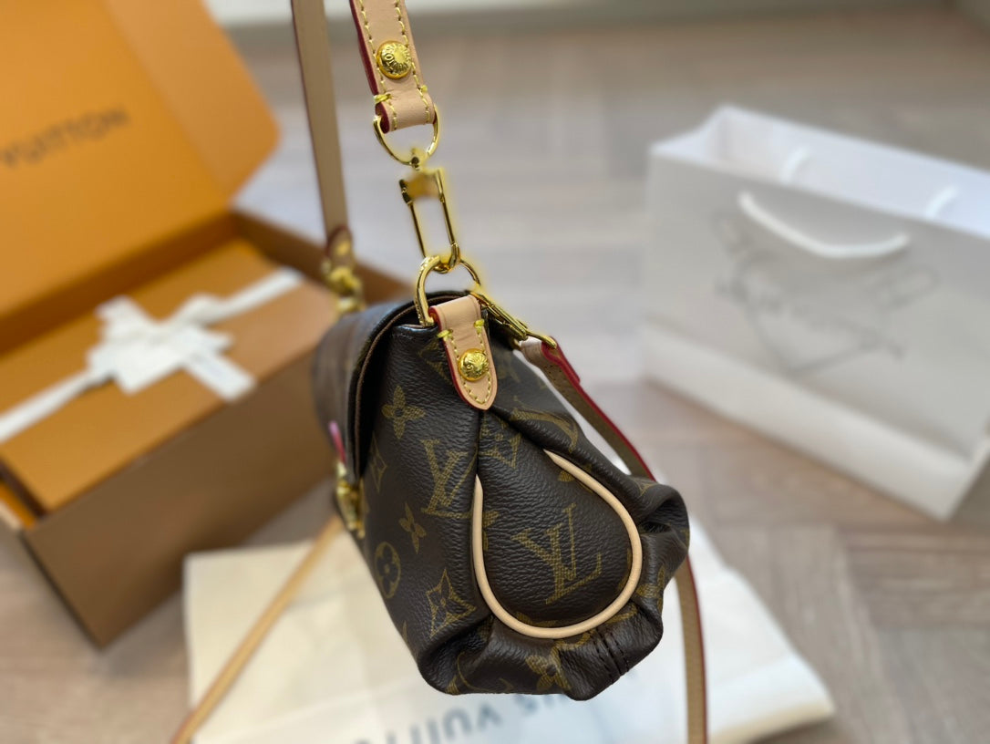 Luxury Replica Bags