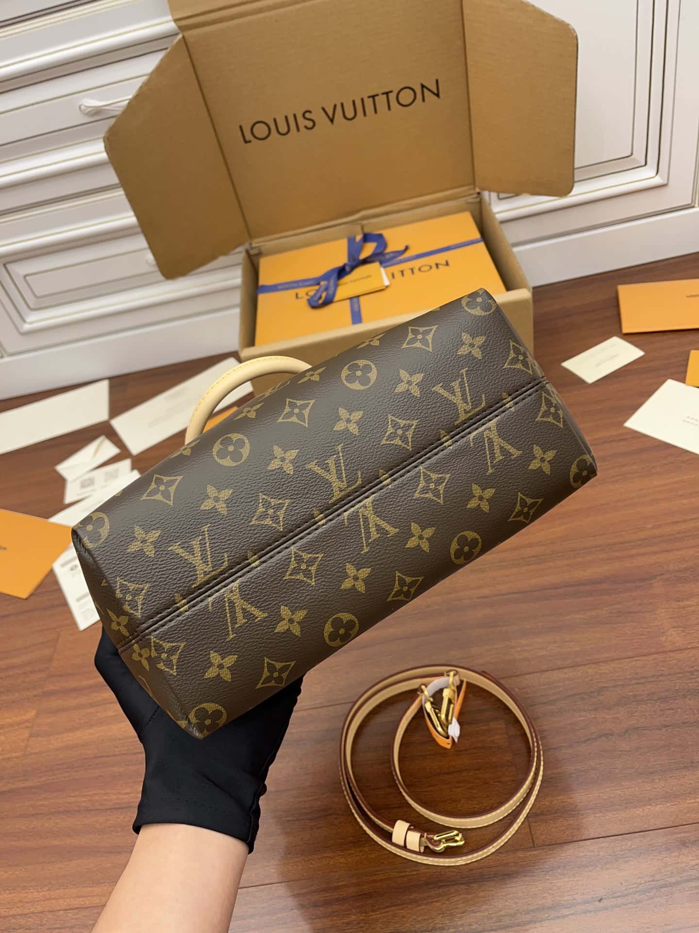 Luxury Boetie Handbag