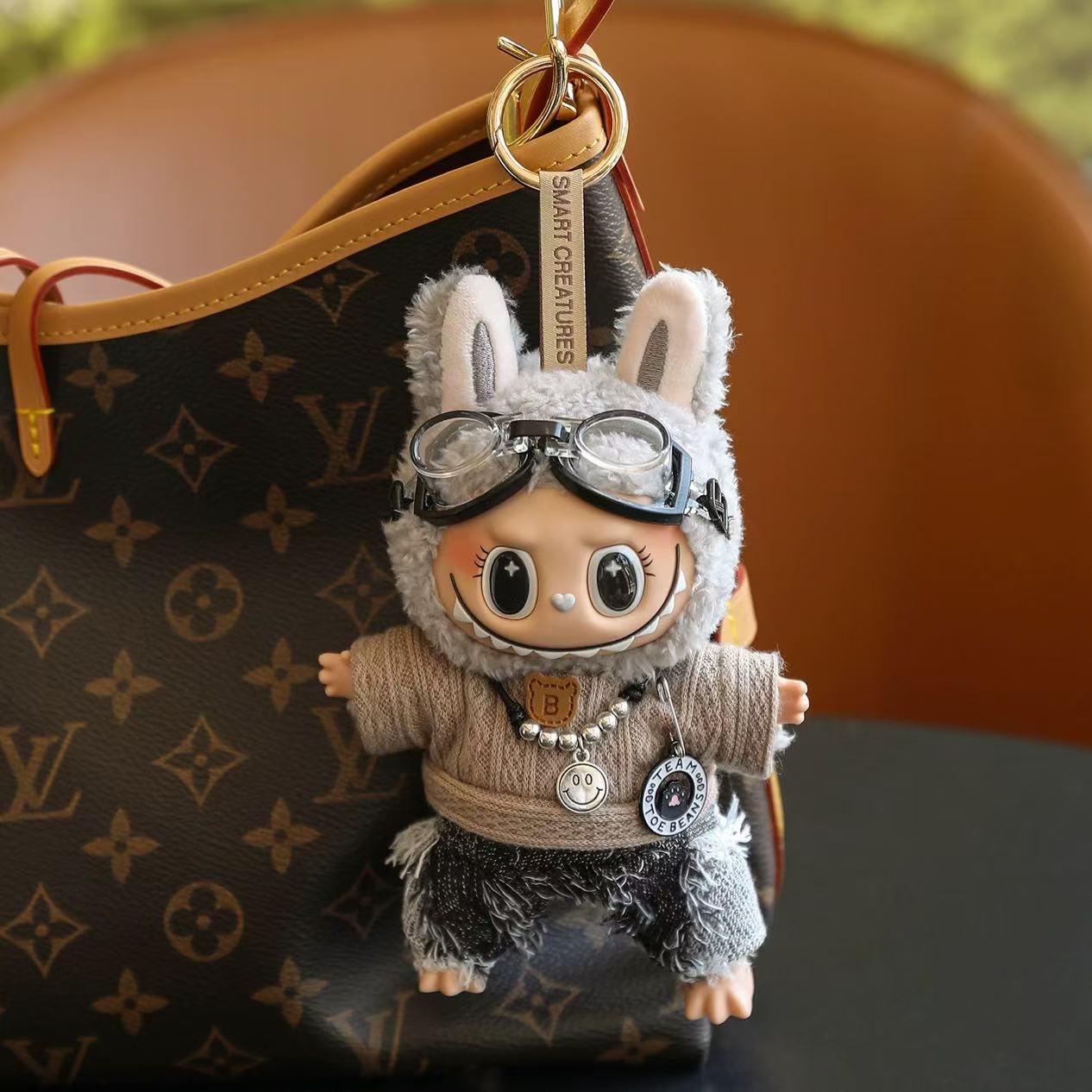 Labubu Charm Collection Pack – Includes Figure & Outfit!