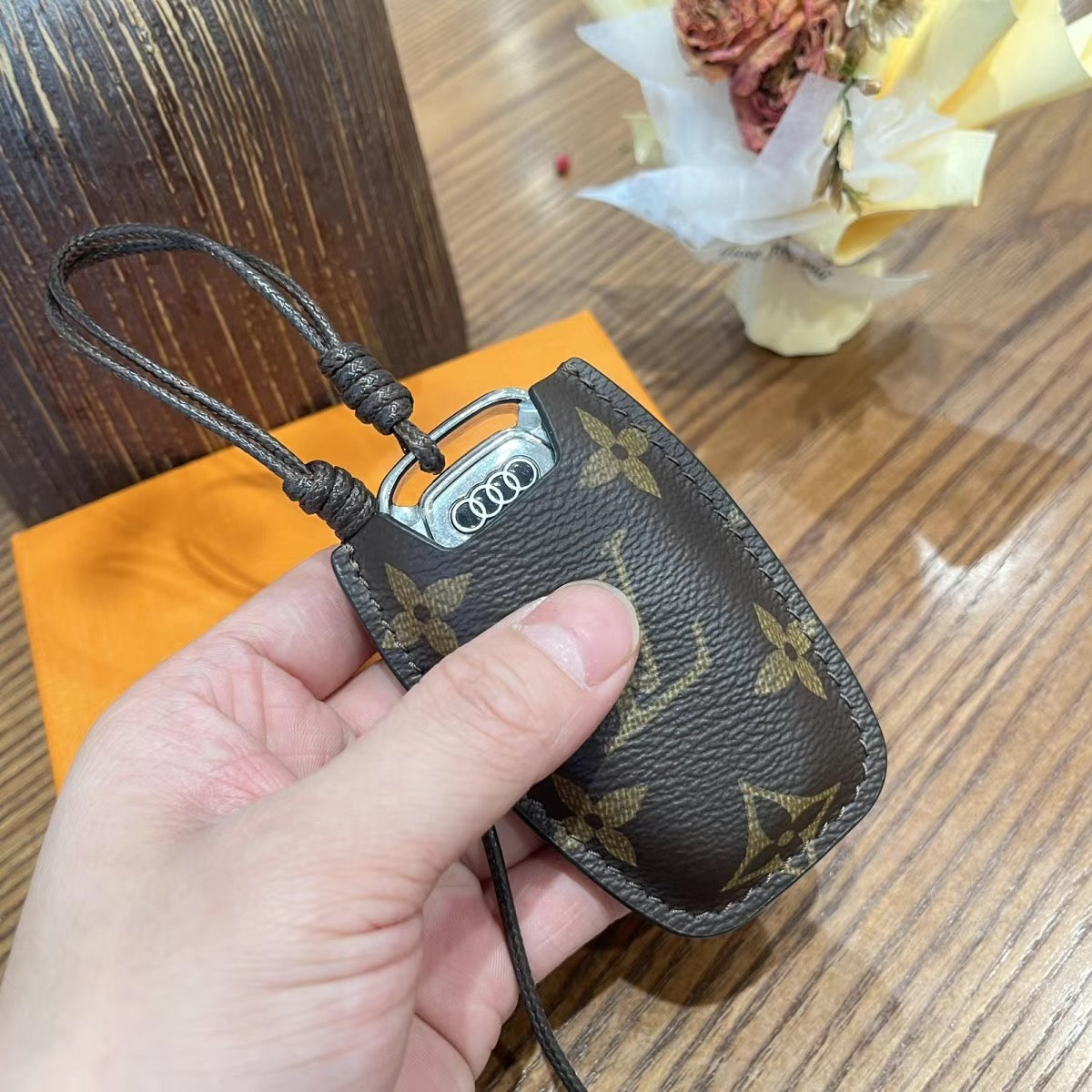 Luxuriöse Smart-Key-Hülle aus Leder – Entwickelt für Audi, BMW, Benz und VW 🚗✨