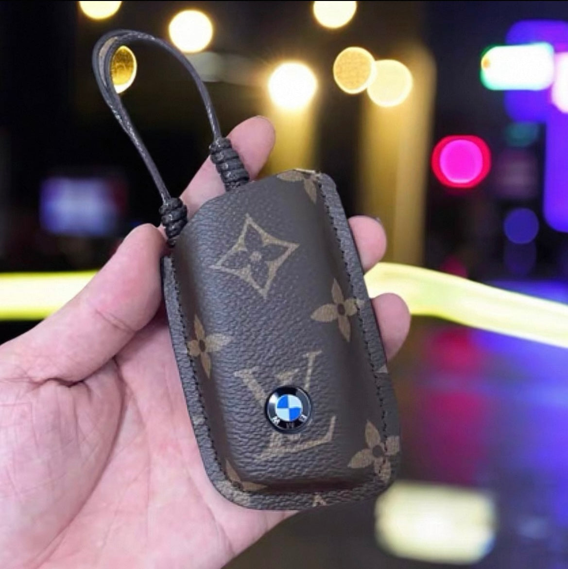 Luxuriöse Smart-Key-Hülle aus Leder – Entwickelt für Audi, BMW, Benz und VW 🚗✨