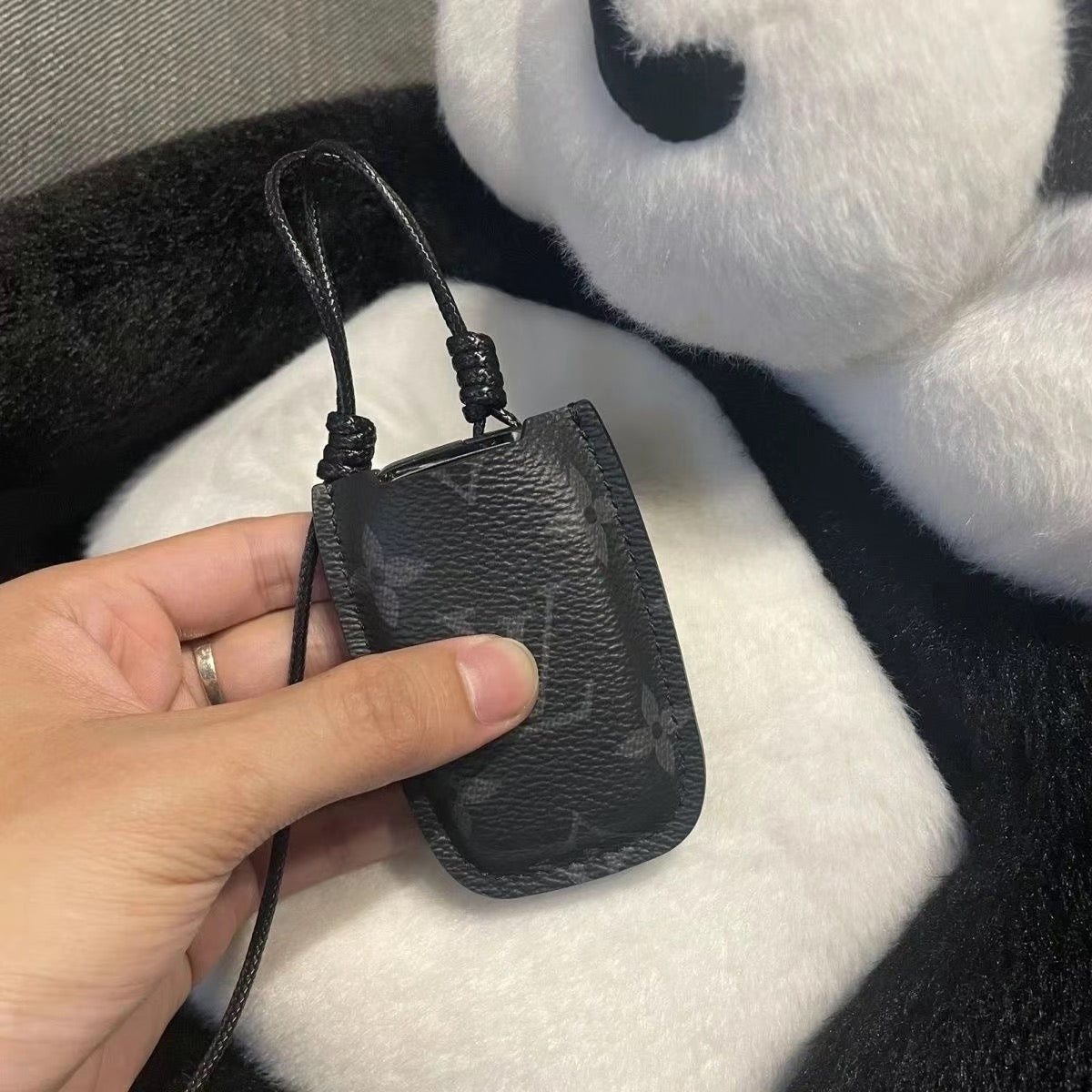 Luxuriöse Smart-Key-Hülle aus Leder – Entwickelt für Audi, BMW, Benz und VW 🚗✨