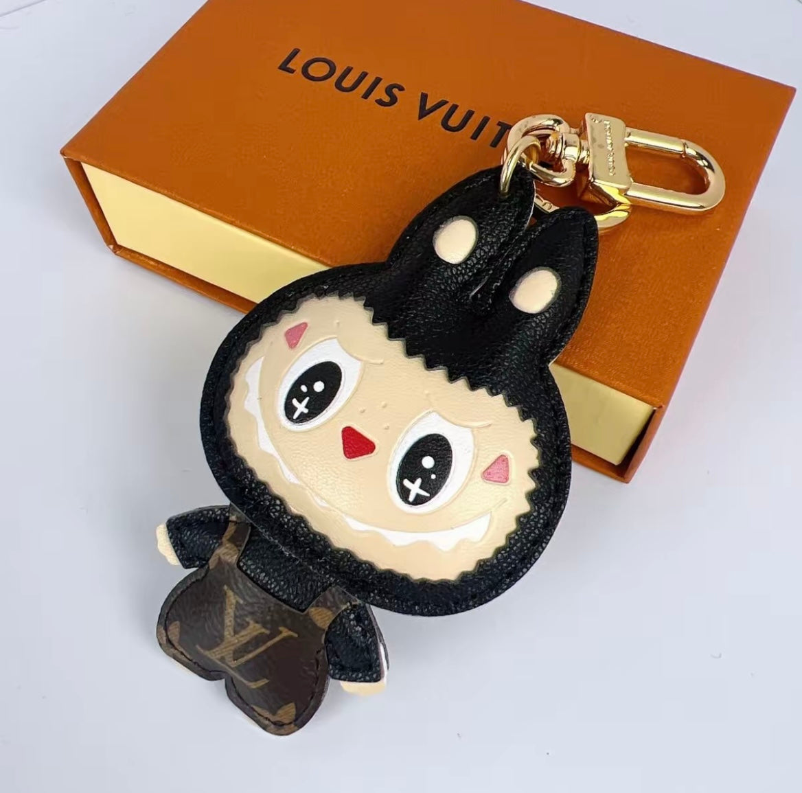 L- $ V Patchwork Labubu Luxury Leather Keychain