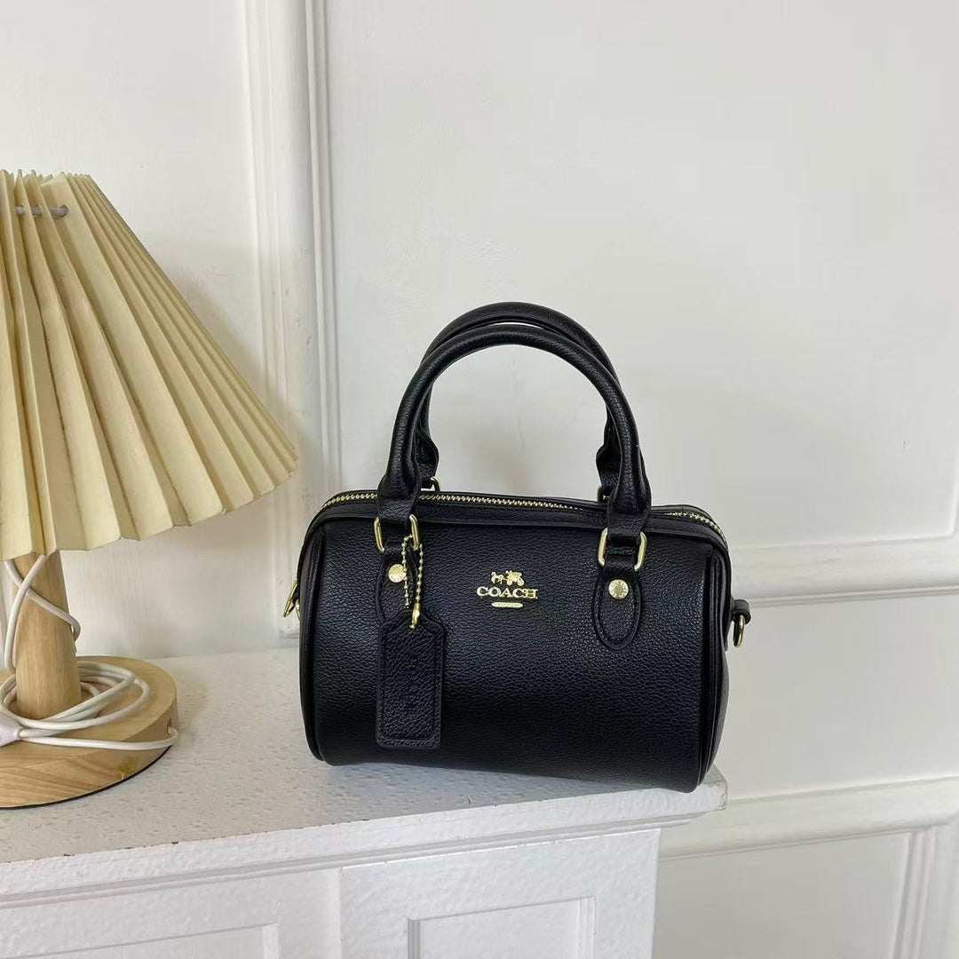 Classic and Stylish HandBag