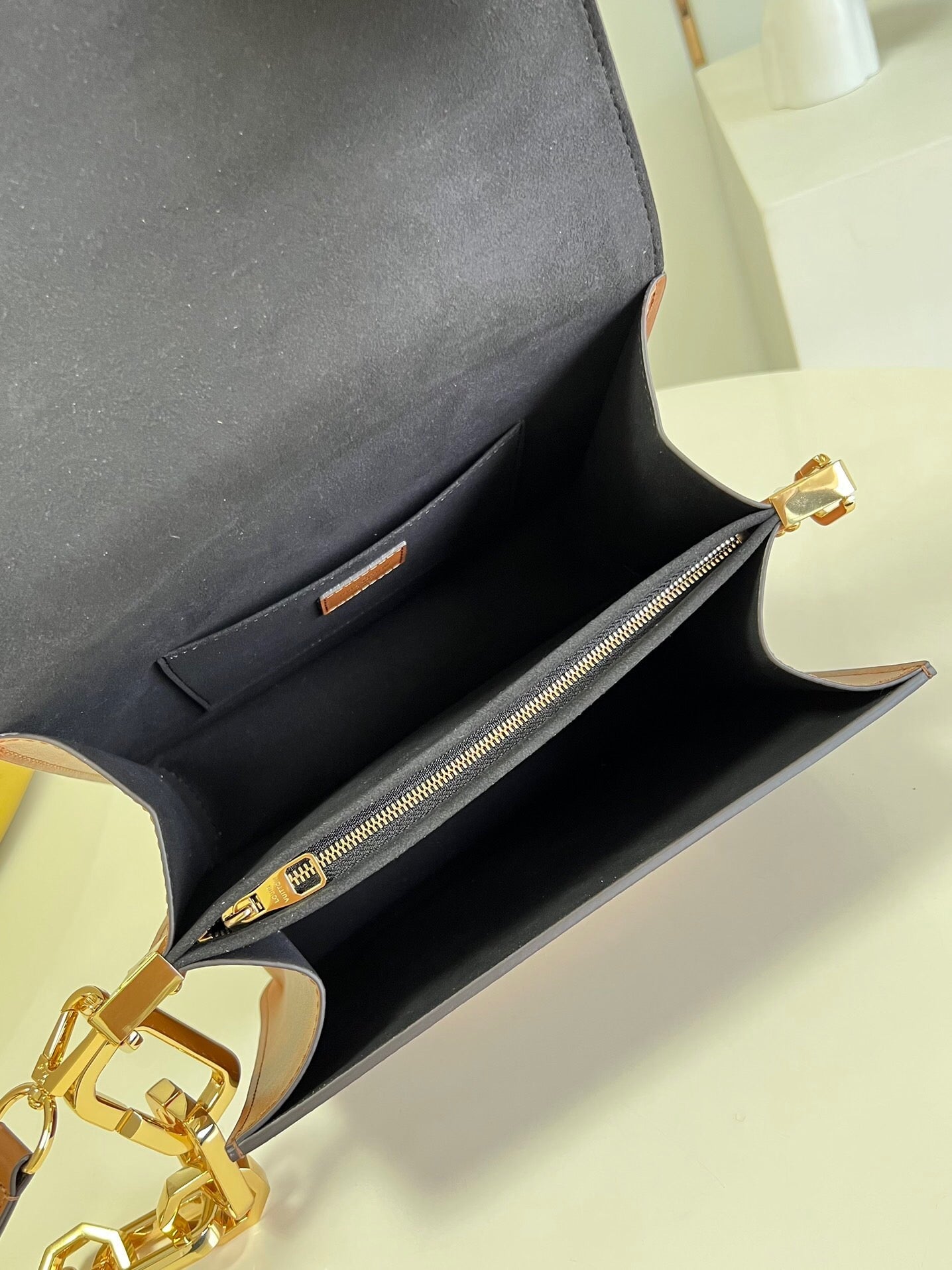 Luxury Dauphine Bag 25cm M46537