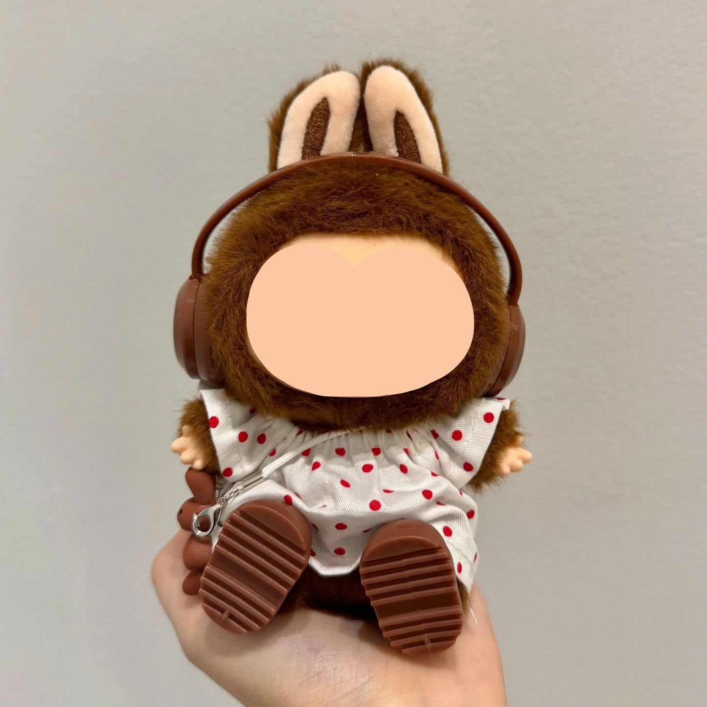 Labubo Outfits White&Red Spotted Shirt + Hairbow Labubo Outfit Keychain Labubo Clothing