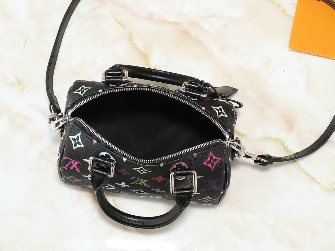 Luxury Speedy Bandouli¨re 20 Handbag 20.5x13.5x12cm