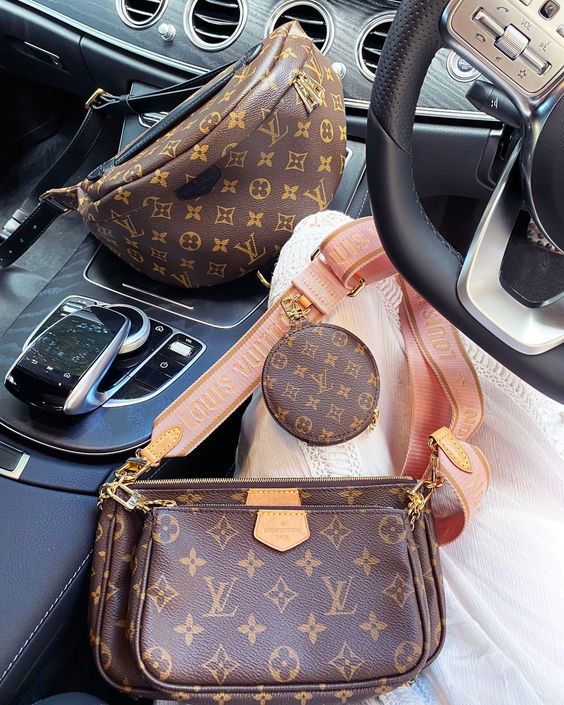 Luxury Multi-Pochette Bag in pink