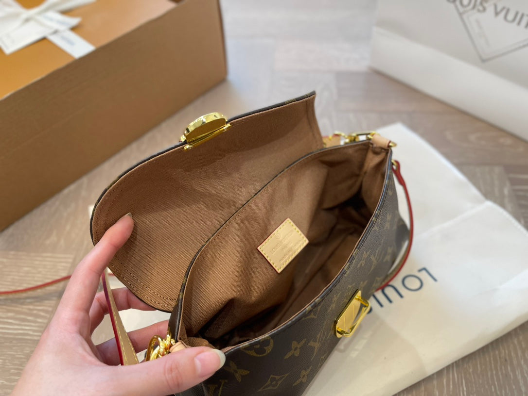 Luxury Replica Bags