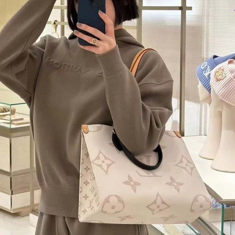 Luxury Onthego MM Tote Bag Monogram Dune Cruise 35 x 27 x 14 cm