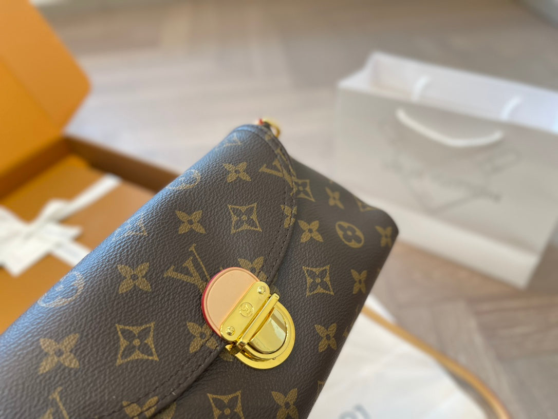 Luxury Replica Bags