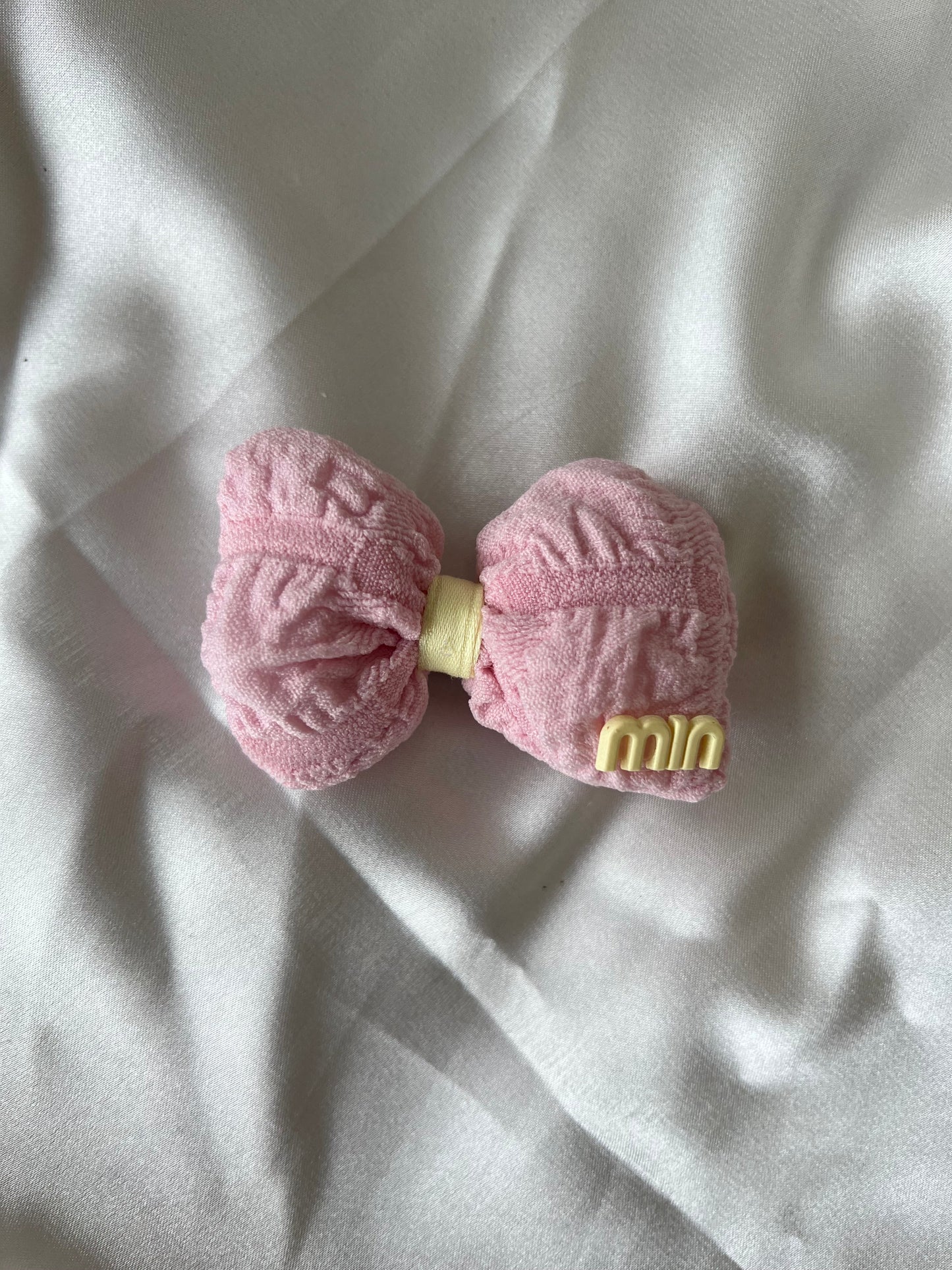 Labubu Sweet Tweed Set - Pink Overalls & Matching Bow Accessory (17cm)