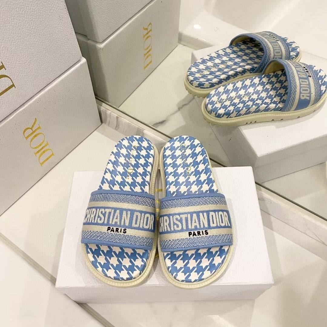 Houndstooth kohokuvioidut Slipper sandaalit