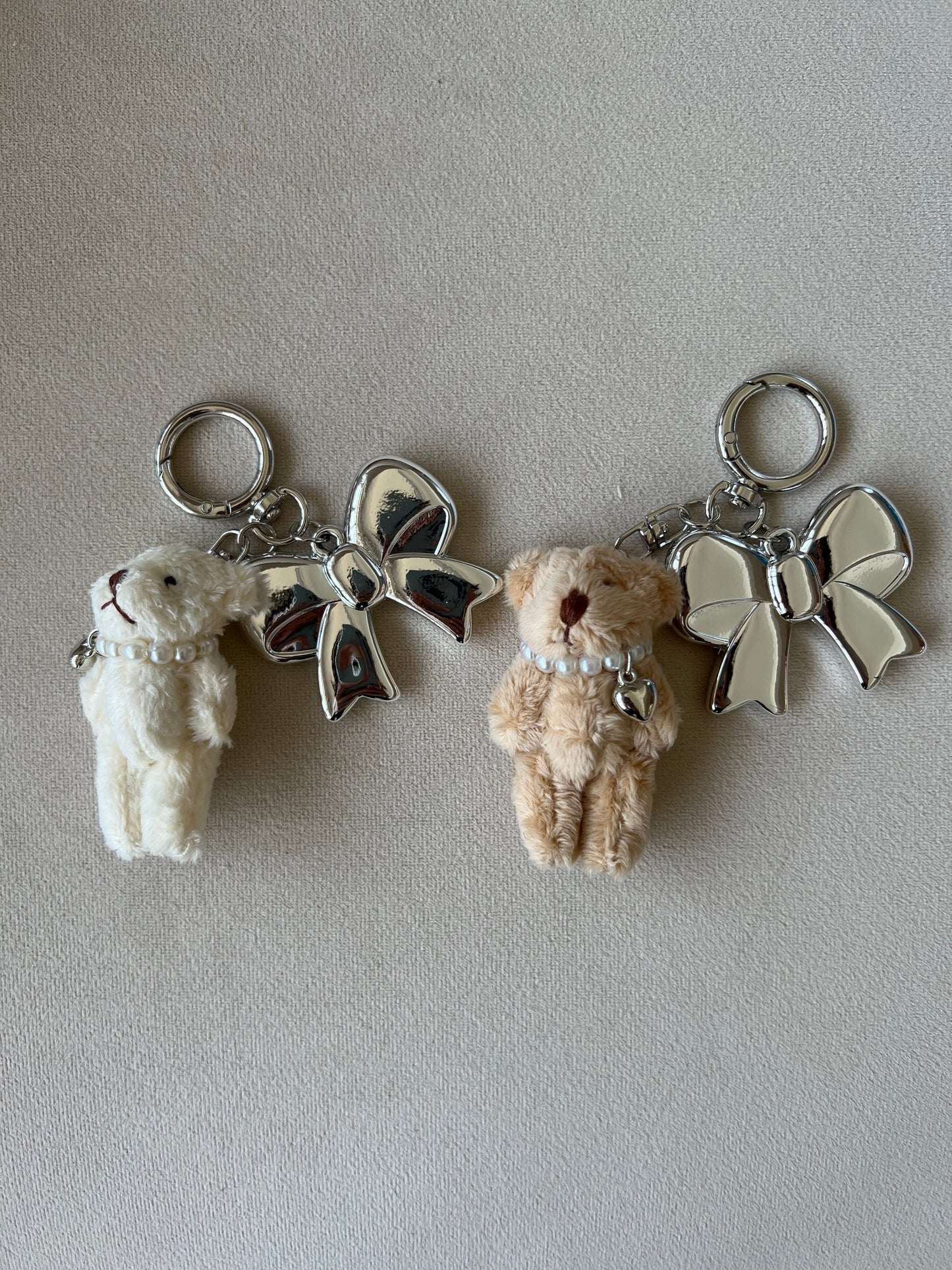 Nallebjörn bow väska charm