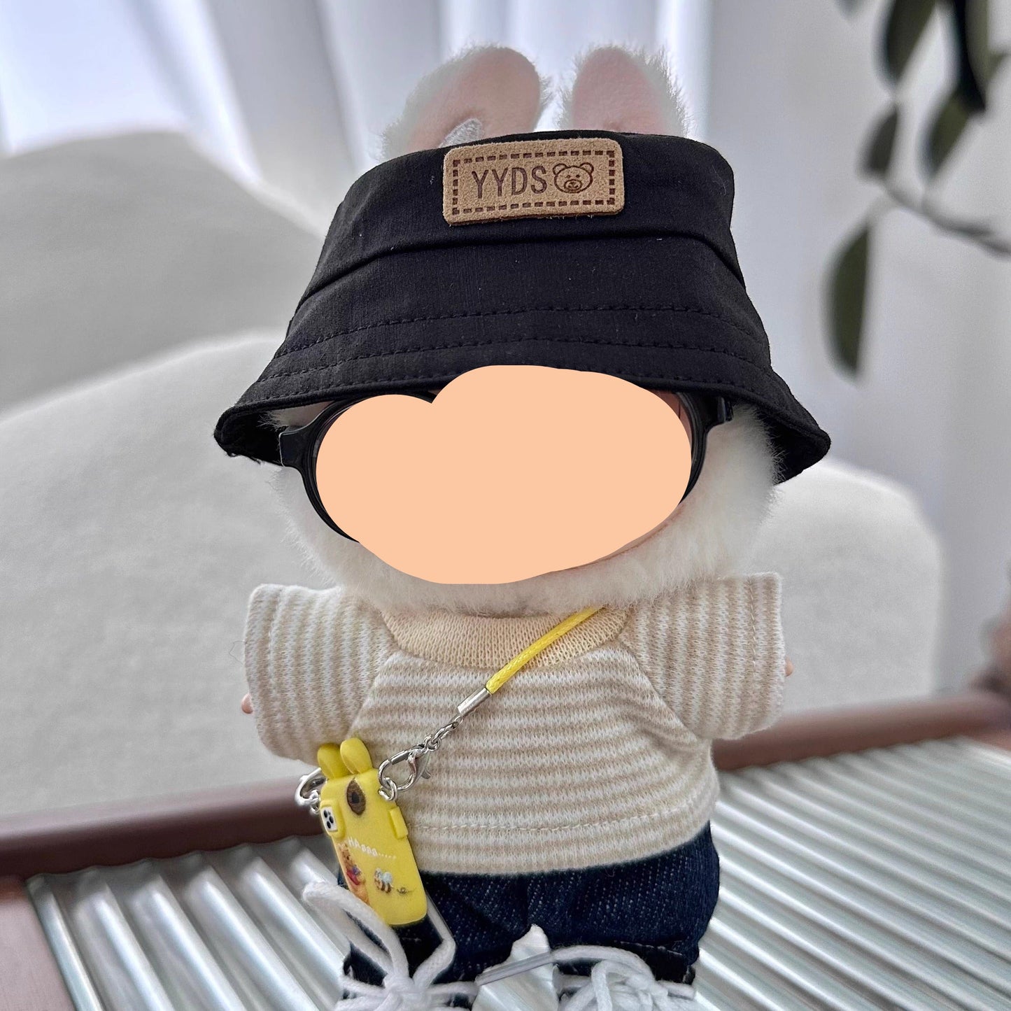Spring Labubo Outfits Beige Shirt + Jeans Accessories Fashion Labubo Outfit Keychain Labubo Clothing