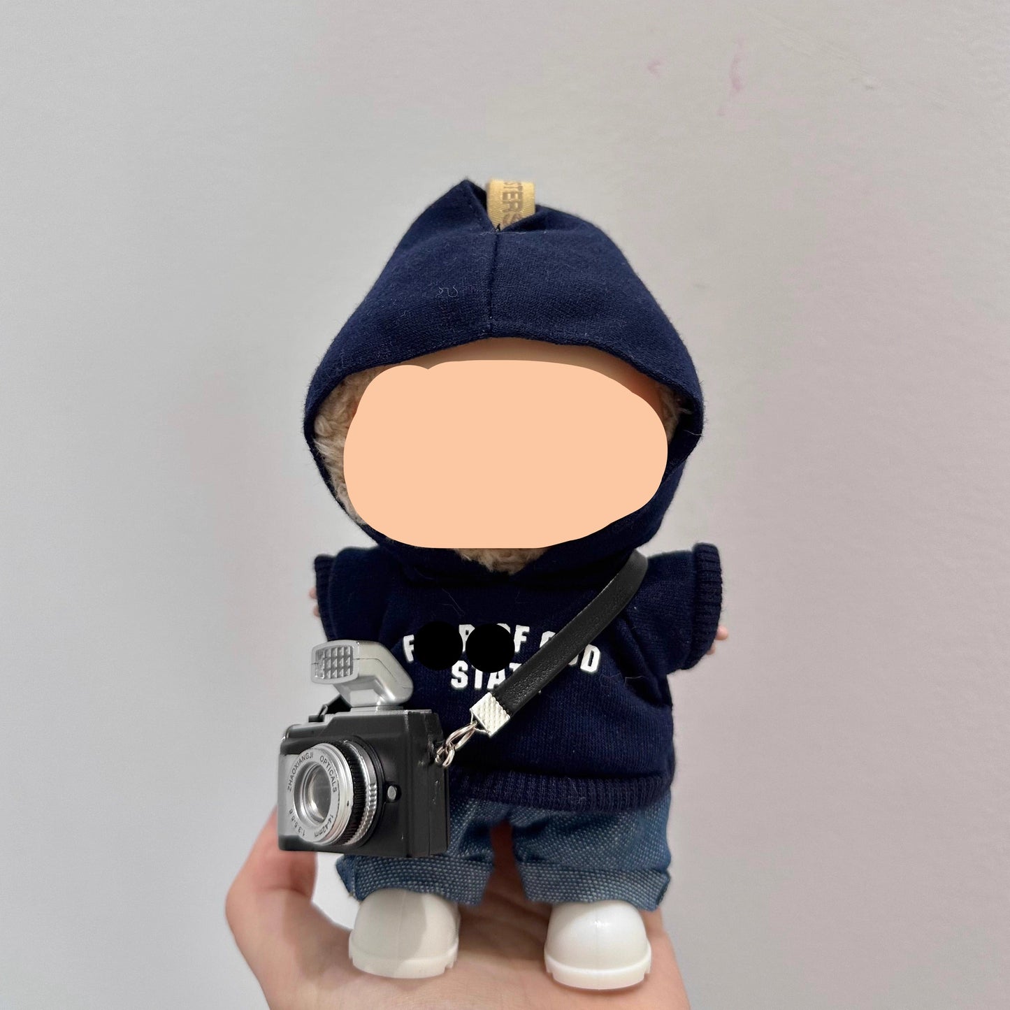 Labubo Clothes 17cm Labubo Clothing Navy Hoodie+ Jeans + Camera Have a Seat Labubo Doll Clothes