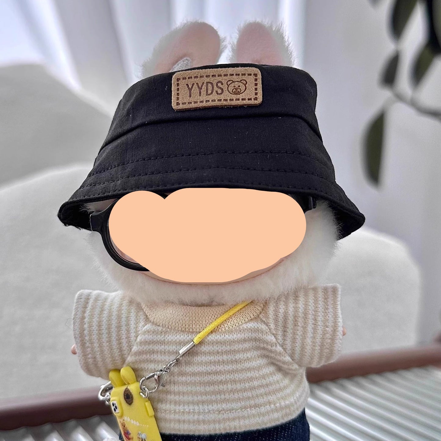 Spring Labubo Outfits Beige Shirt + Jeans Accessories Fashion Labubo Outfit Keychain Labubo Clothing