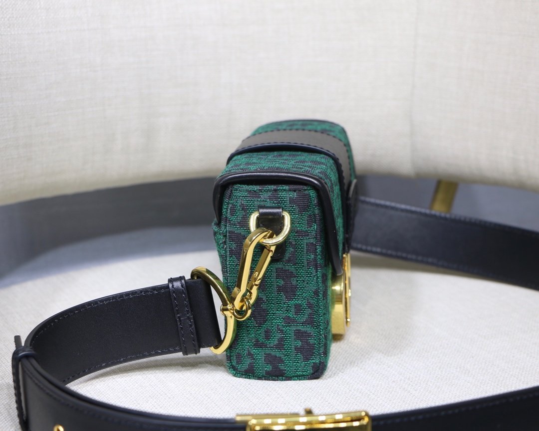 luxury 30 Montaigne Mini Box 17.5cm 002