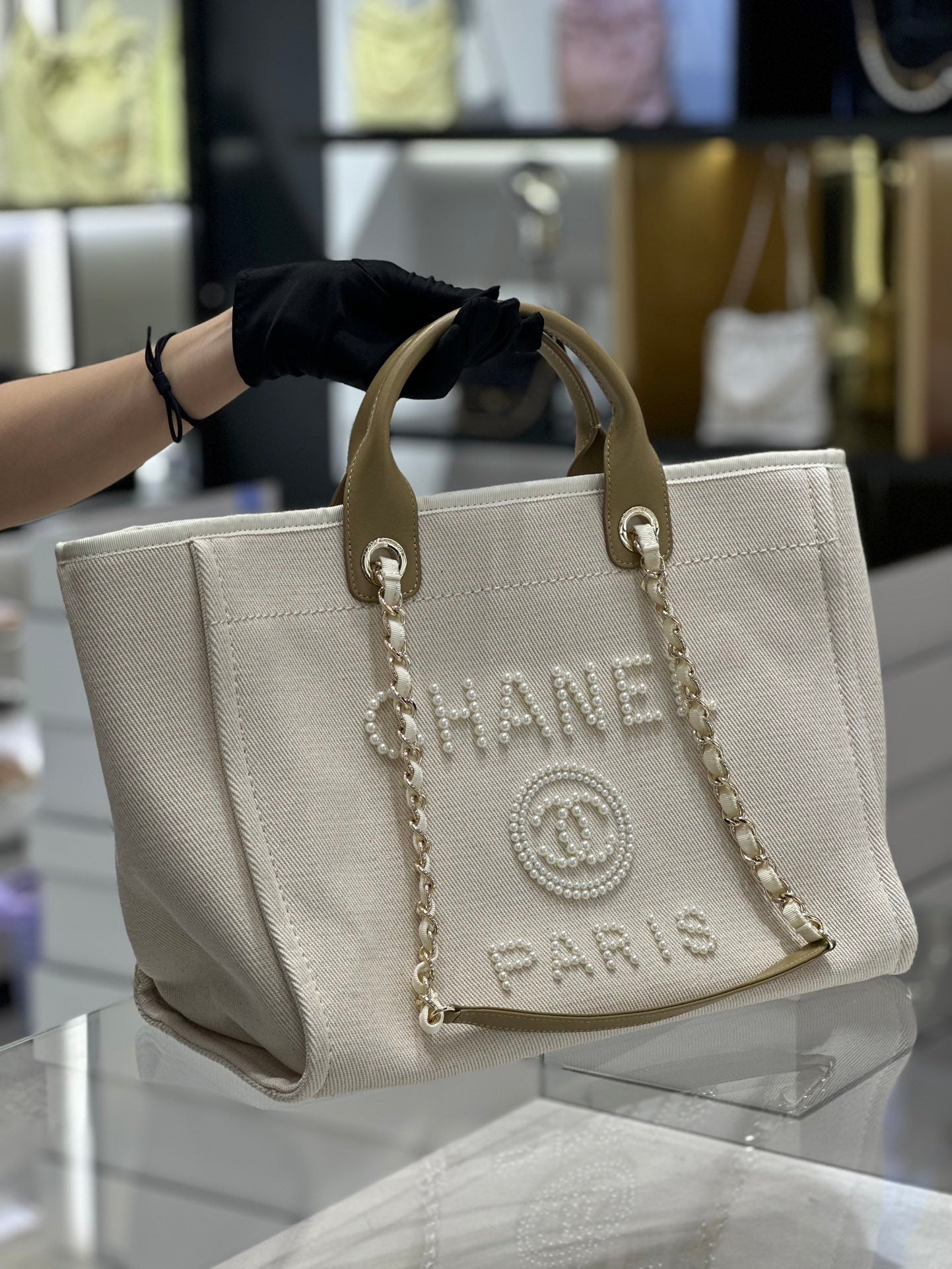 luxury Natural Canvas and Tan Leather Large Pearl Deauville Tote - 30x39x22cm