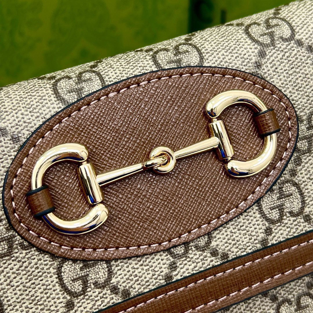 luxury Brown Saddle Buckle Handbag 19x10.5x3.5cm