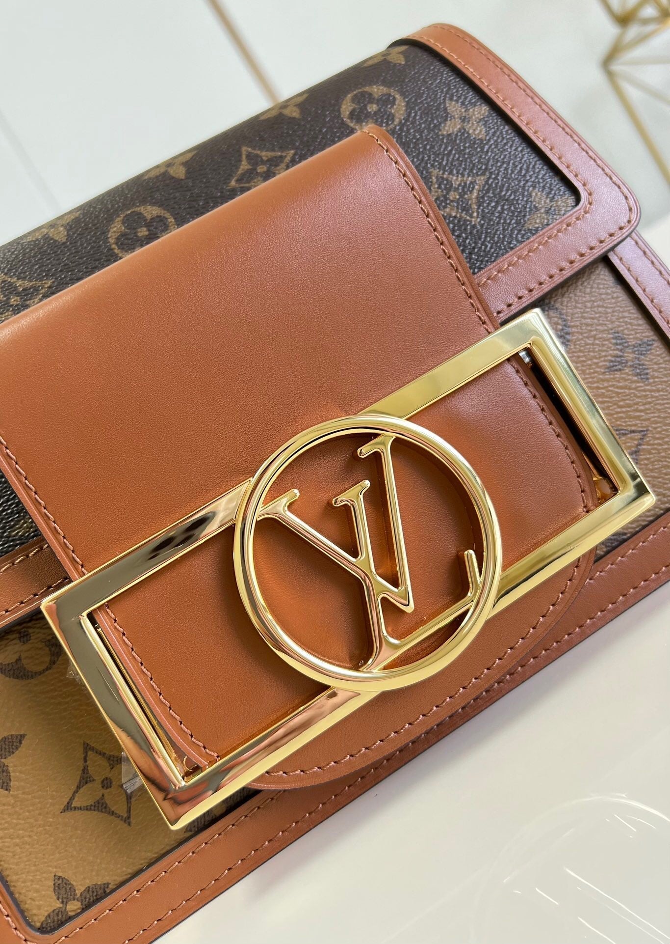 Luxury Dauphine Bag 25cm M46537