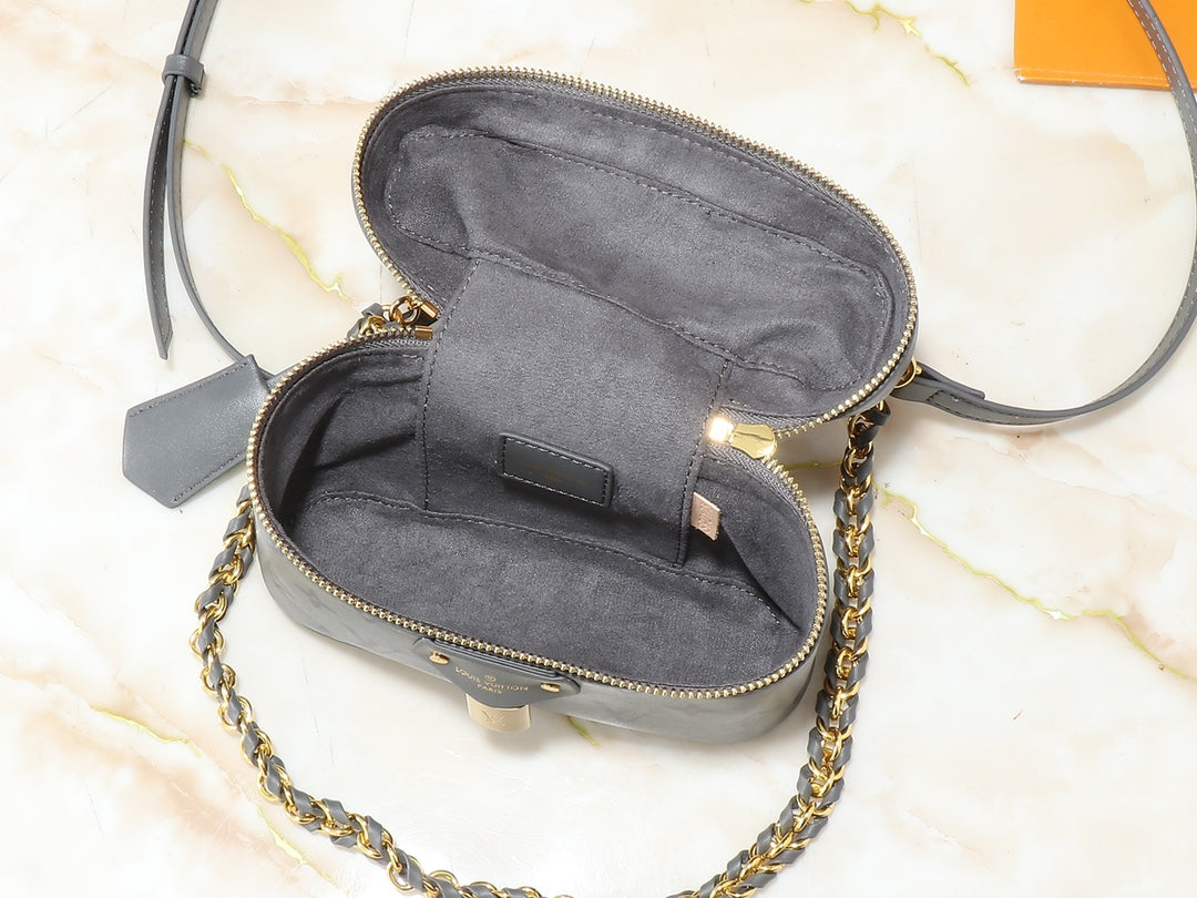 Luxury Vanity Chain Pouch Shoulder Bag 19¡Á11.5¡Á6.5cm