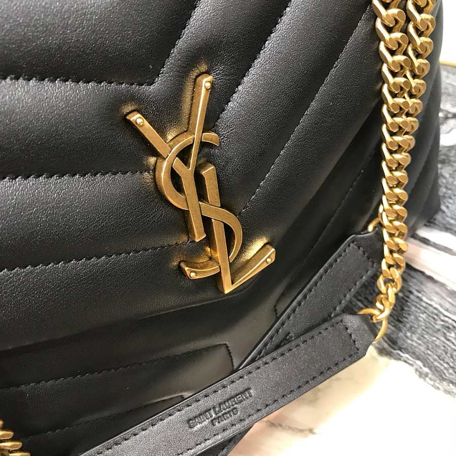 luxury Medium 32 Loulou Bag Black in Gold 32x22x11cm