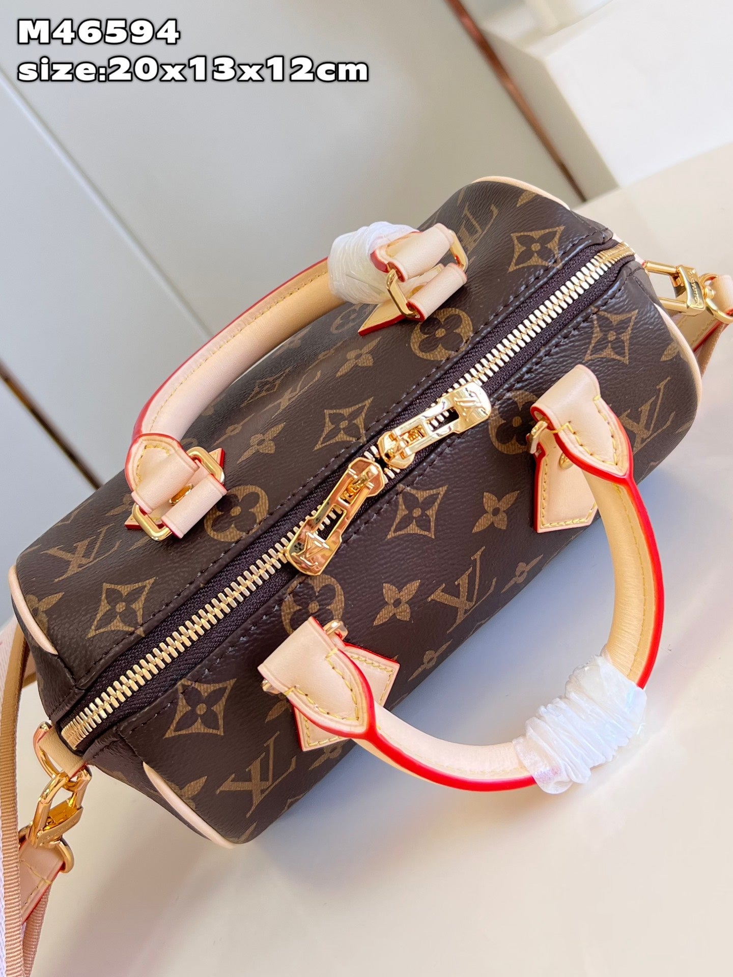 Luxury Speedy Bandouli¨¨re 20 Monogram Pink Strap - 20.5 x 13.5 x 12.0 cm