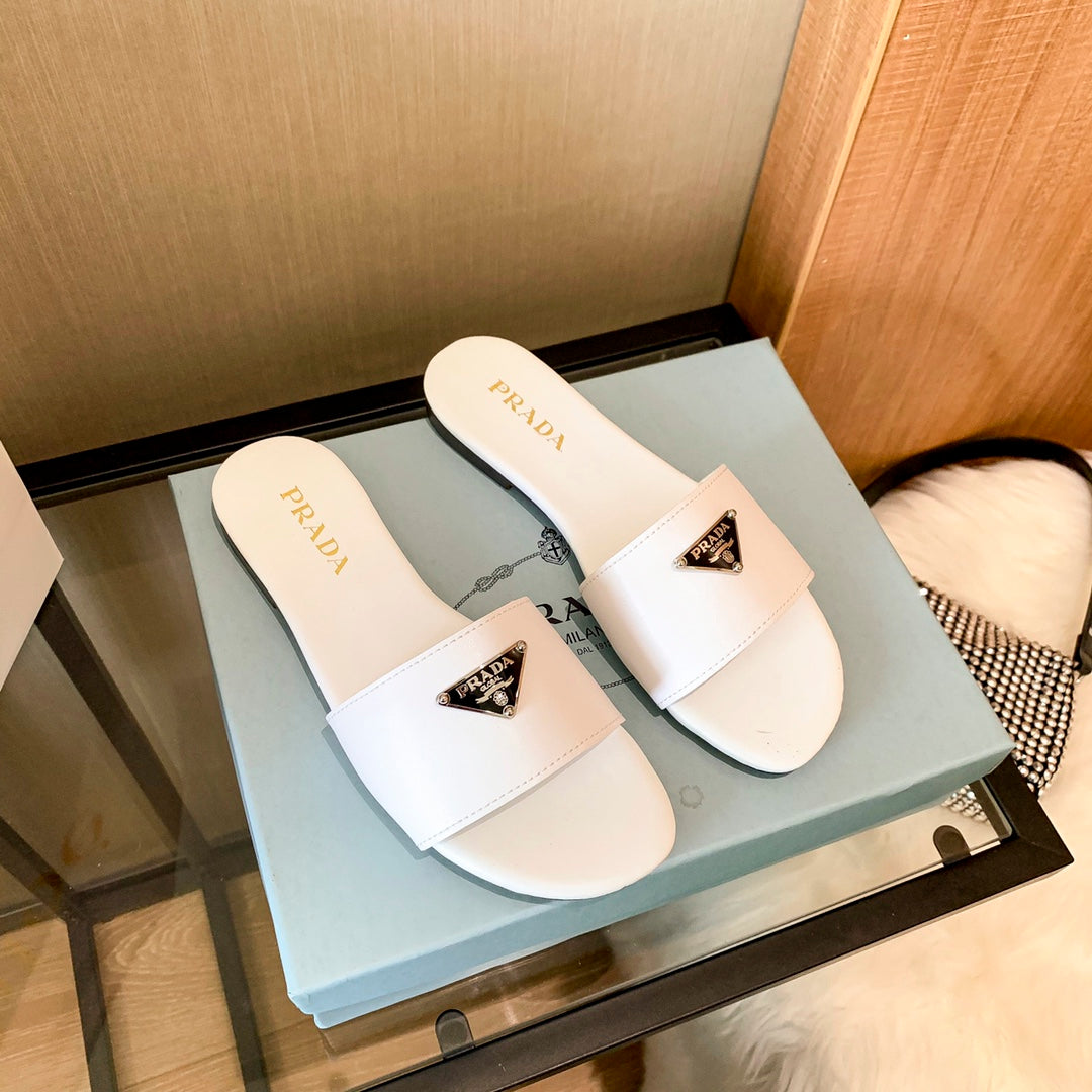 Triangel Logo Flat Tofflor