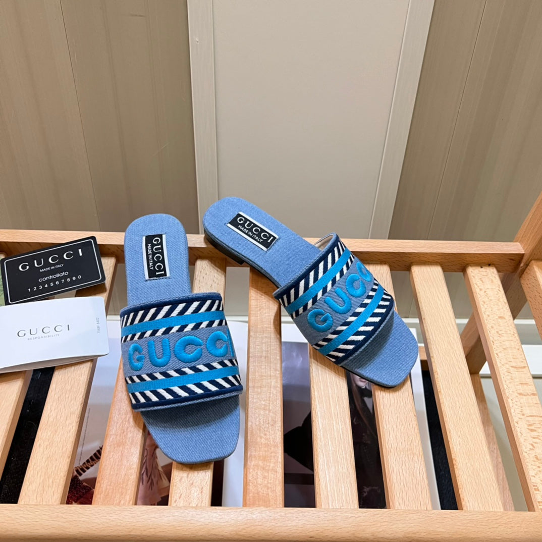 Bokstäver Denim platta tofflor