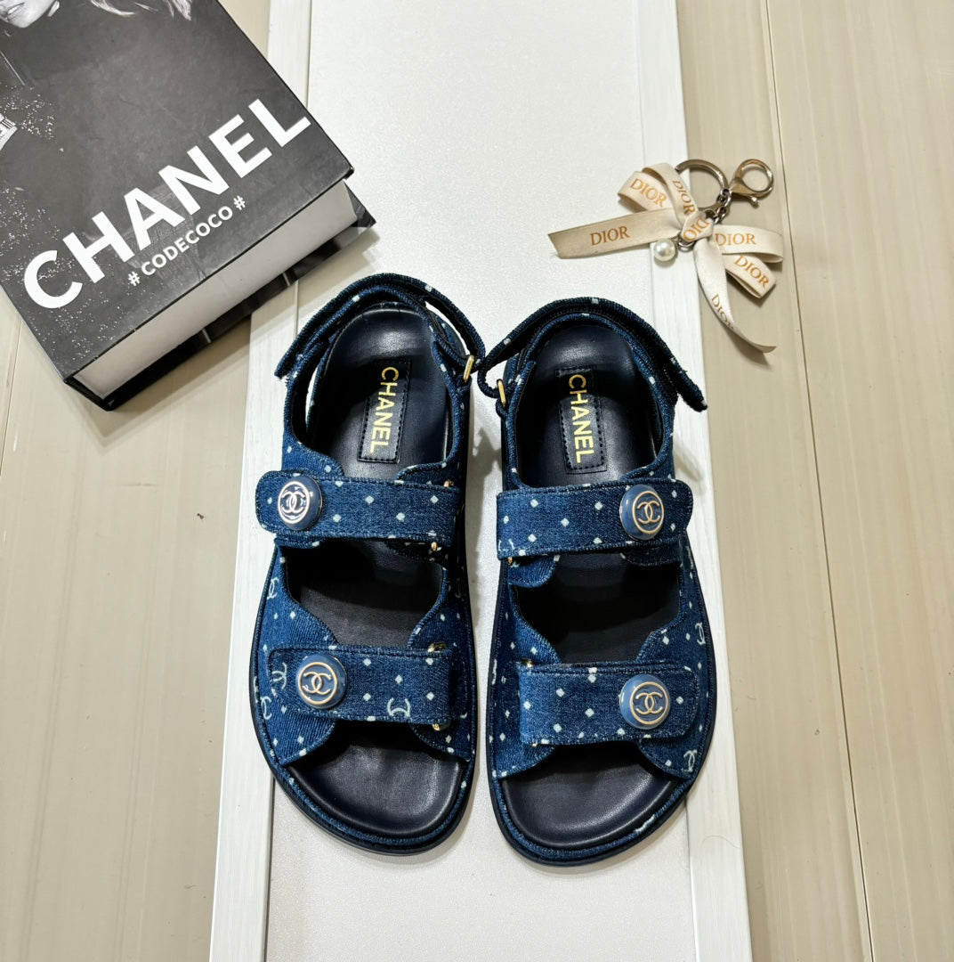 Denim runda spÀnnesandaler med kardborreband