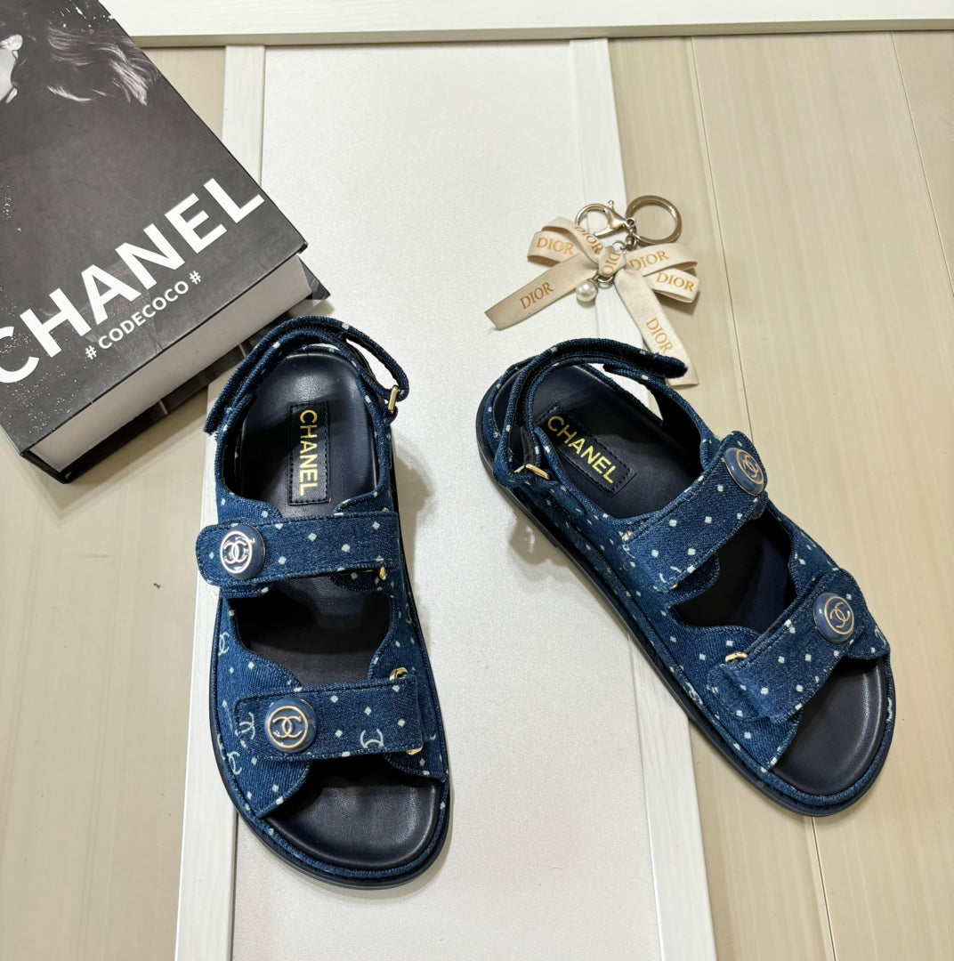 Denim runda spÀnnesandaler med kardborreband