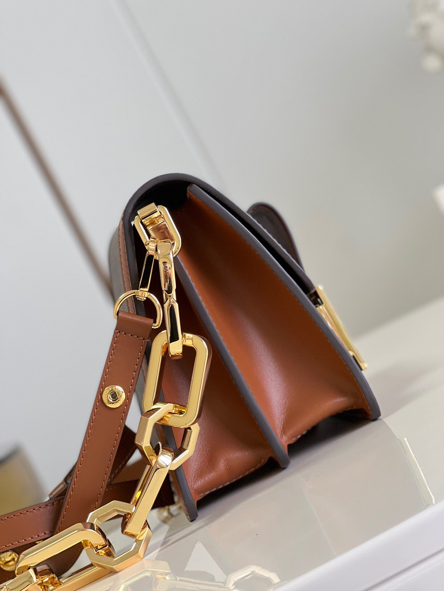 Luxury Dauphine Bag 25cm M46537