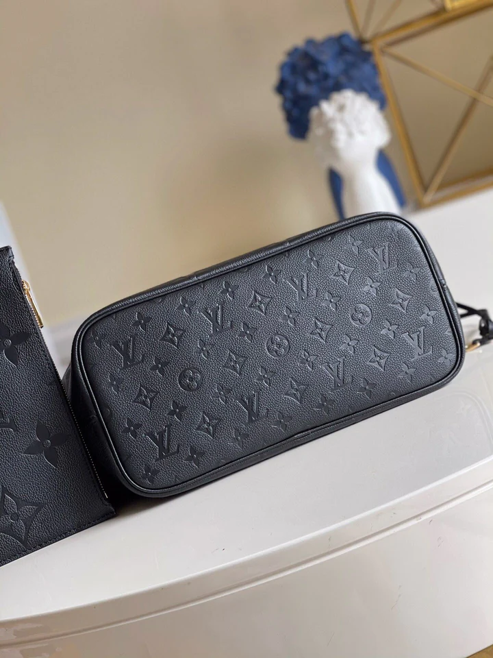 Luxury NEVERFULL MM TOTE BAG