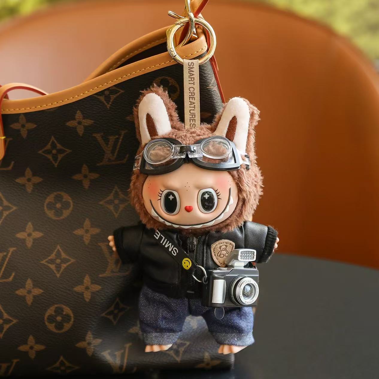Labubu Charm Collection Pack – Includes Figure & Outfit!