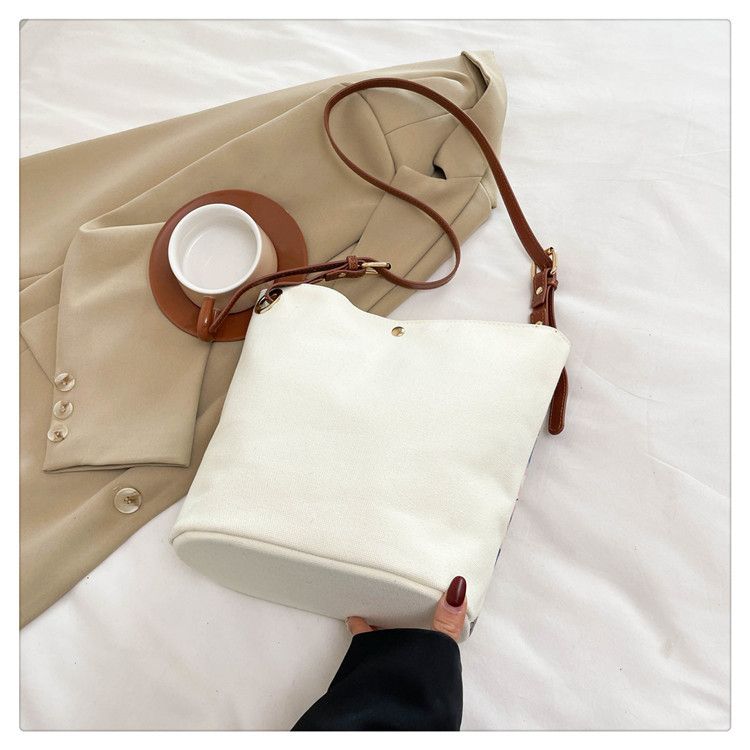 Labubu Cartoon - Printed Bucket Bag A Must - Have for Cute Outings