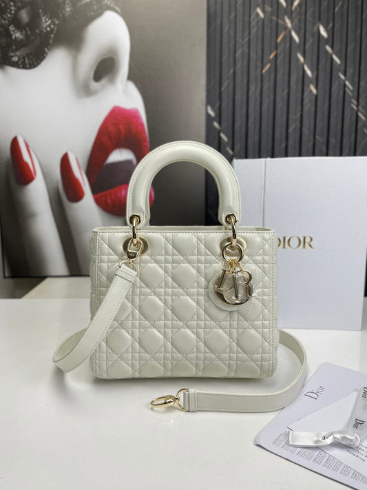 luxury Lady Medium White Bag 24cm