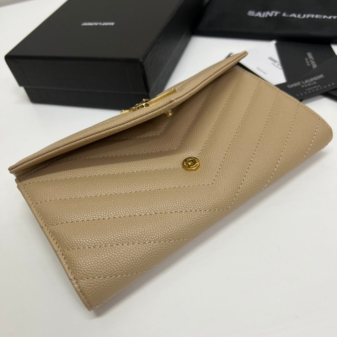 luxury Long Wallet Beige Leather Gold Tone 10772  19cm