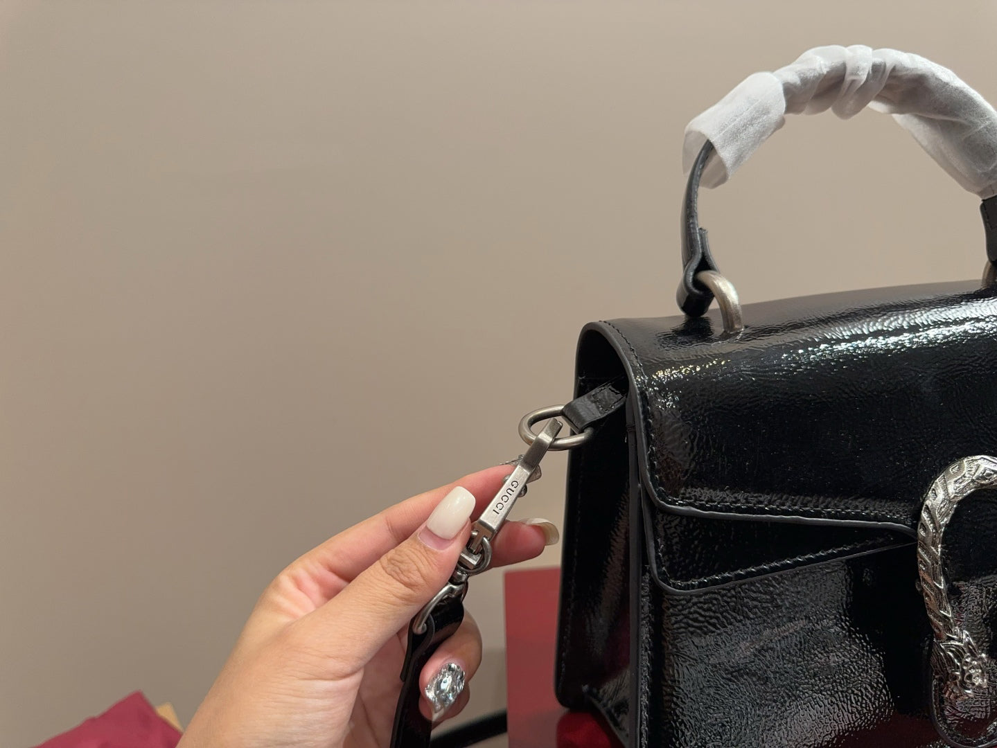 luxury Glossy Black Handbag Crossbody 24x17cm