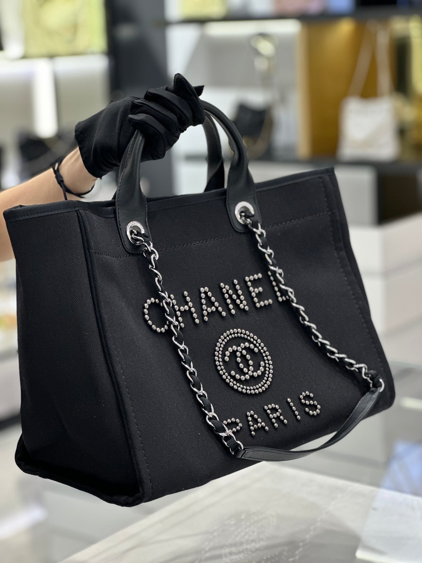 luxury Natural Canvas and Black Leather Large Pearl Deauville Tote - 30x39x22cm