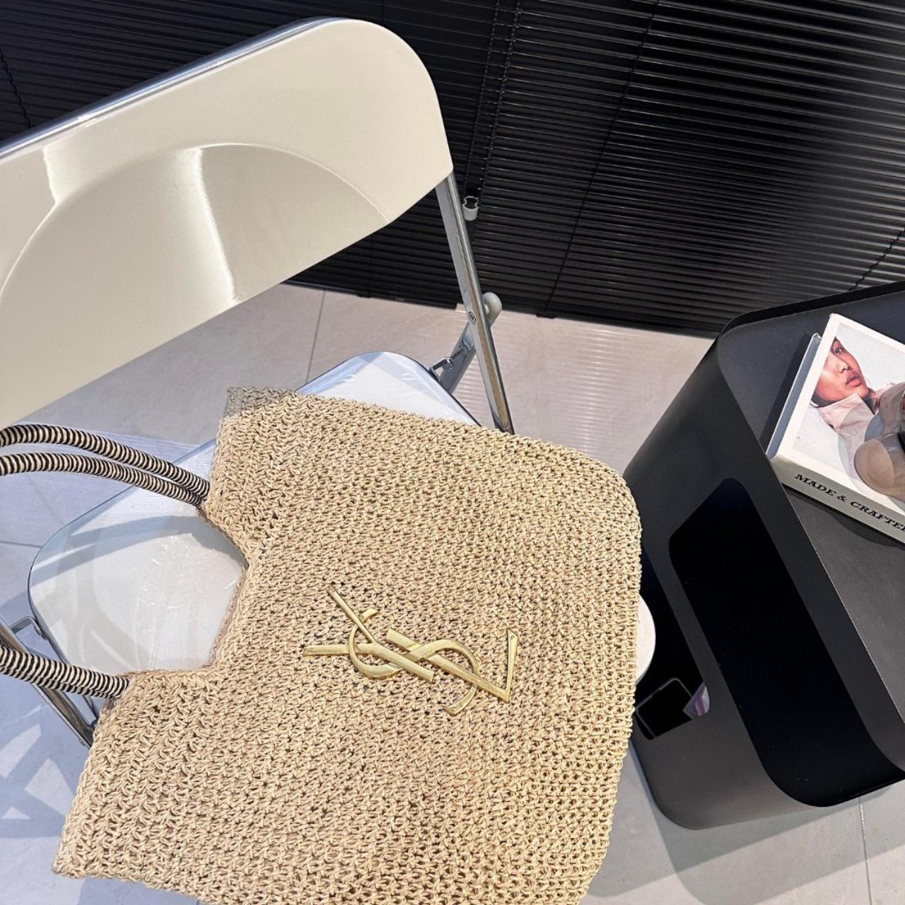 SAINT LAURENT luxury Raffia Bag