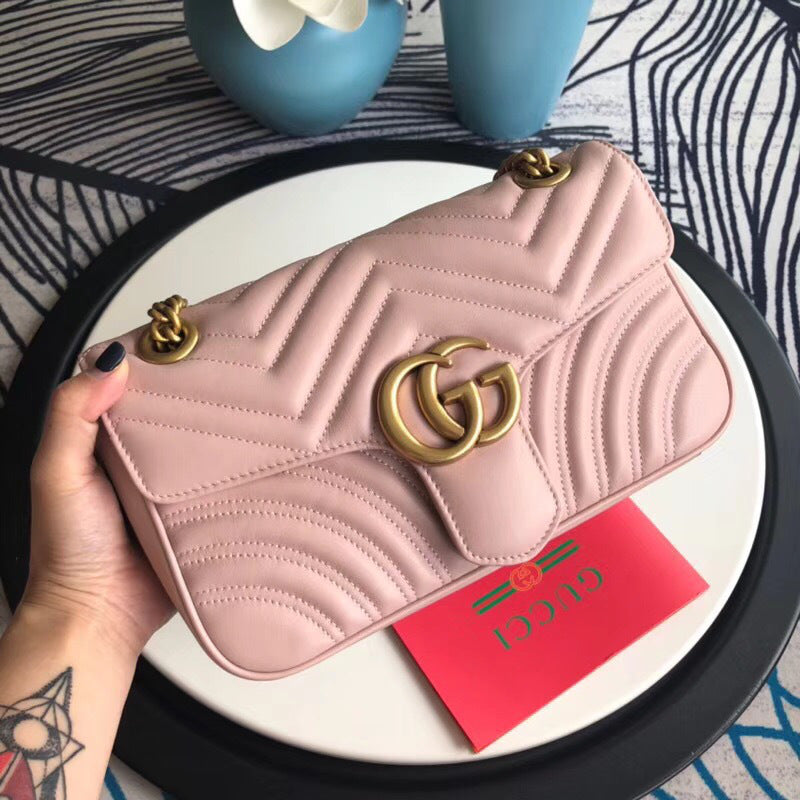 luxury Marmont matelass¨¦ shoulder bag in Pink
